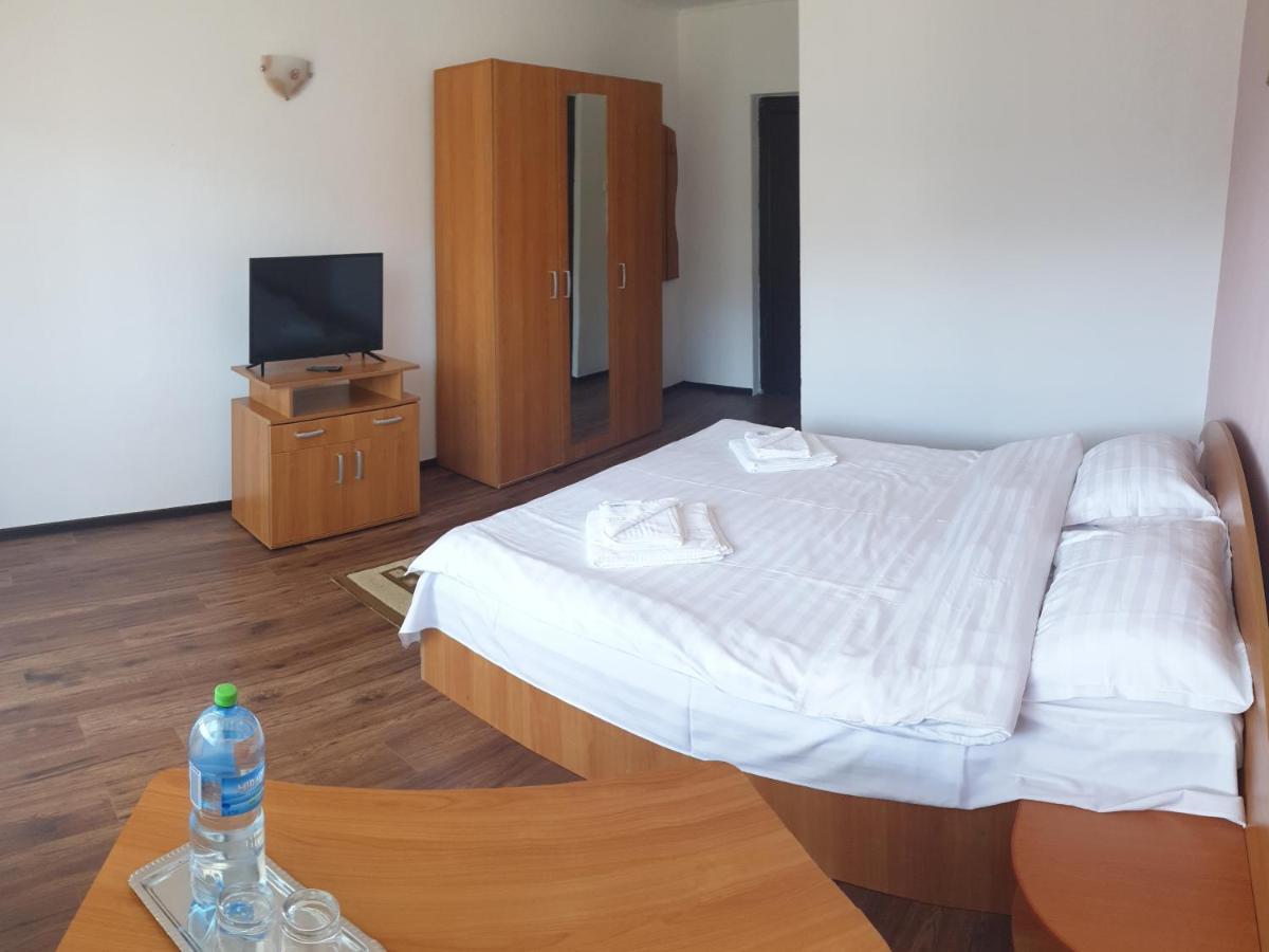 Hotel Valea Doamnei Nucşoara Exteriér fotografie
