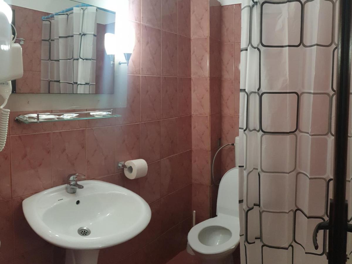 Hotel Valea Doamnei Nucşoara Exteriér fotografie