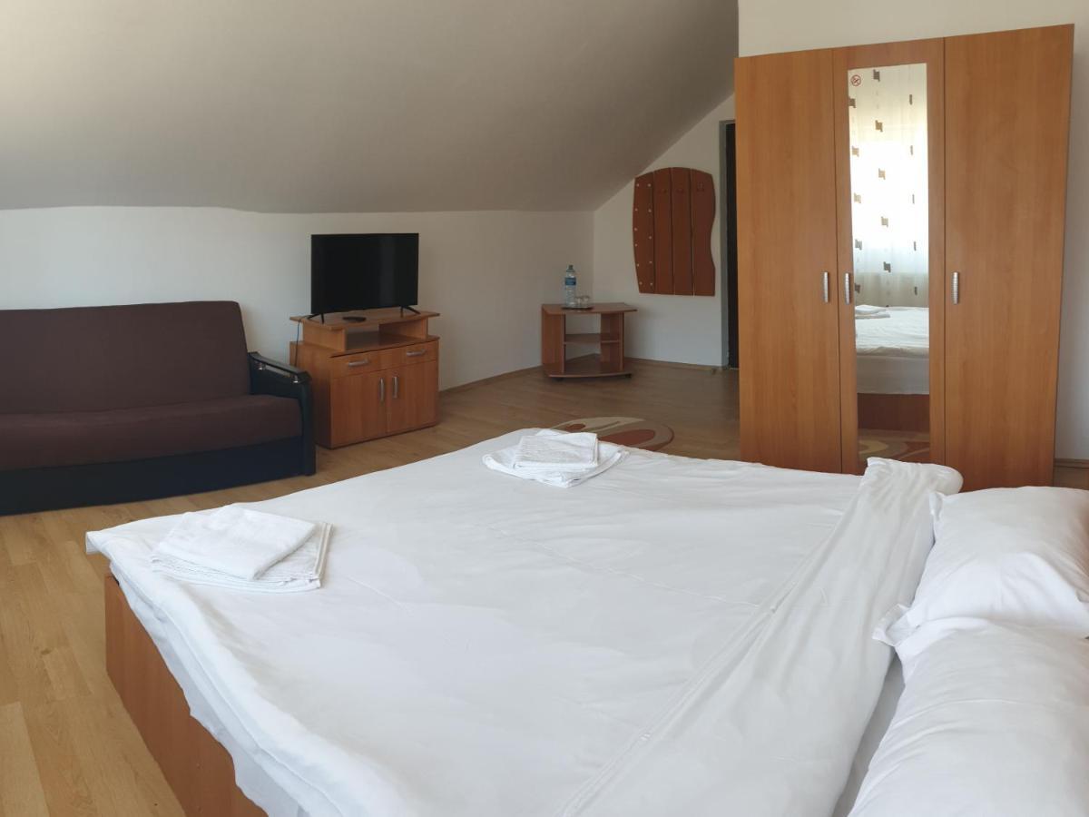 Hotel Valea Doamnei Nucşoara Exteriér fotografie