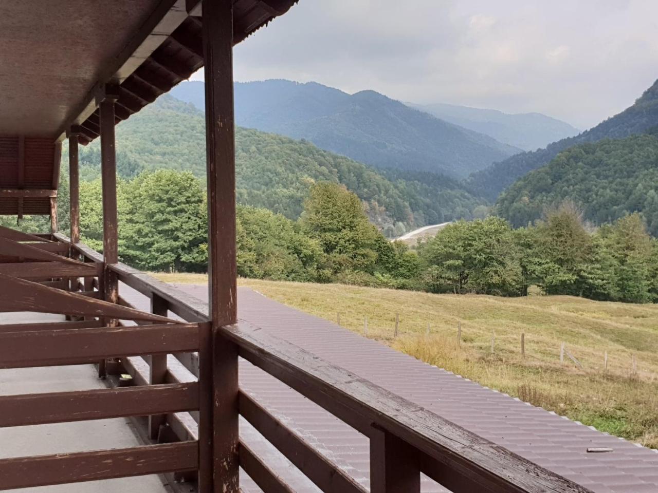 Hotel Valea Doamnei Nucşoara Exteriér fotografie